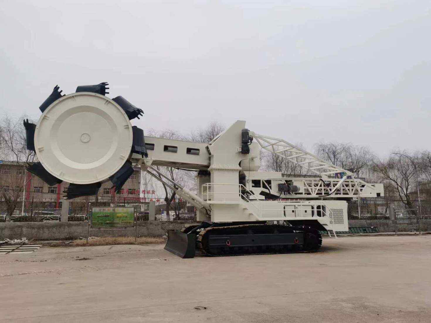 斗輪挖掘機(jī)日常保養(yǎng)